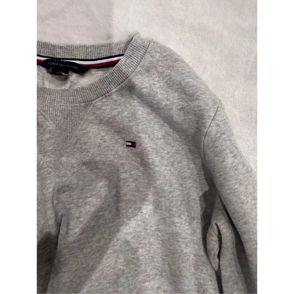 Tommy Hilfiger gray women’s sweater long sleeve XS